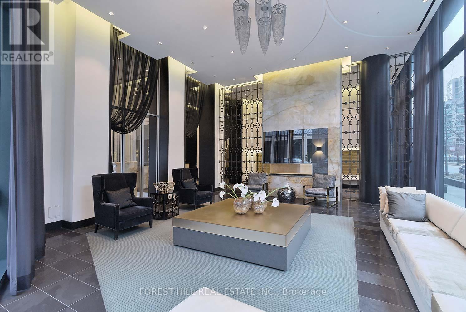 2407 - 32 Davenport Road, Toronto, Ontario  M5R 0B5 - Photo 4 - C12996164