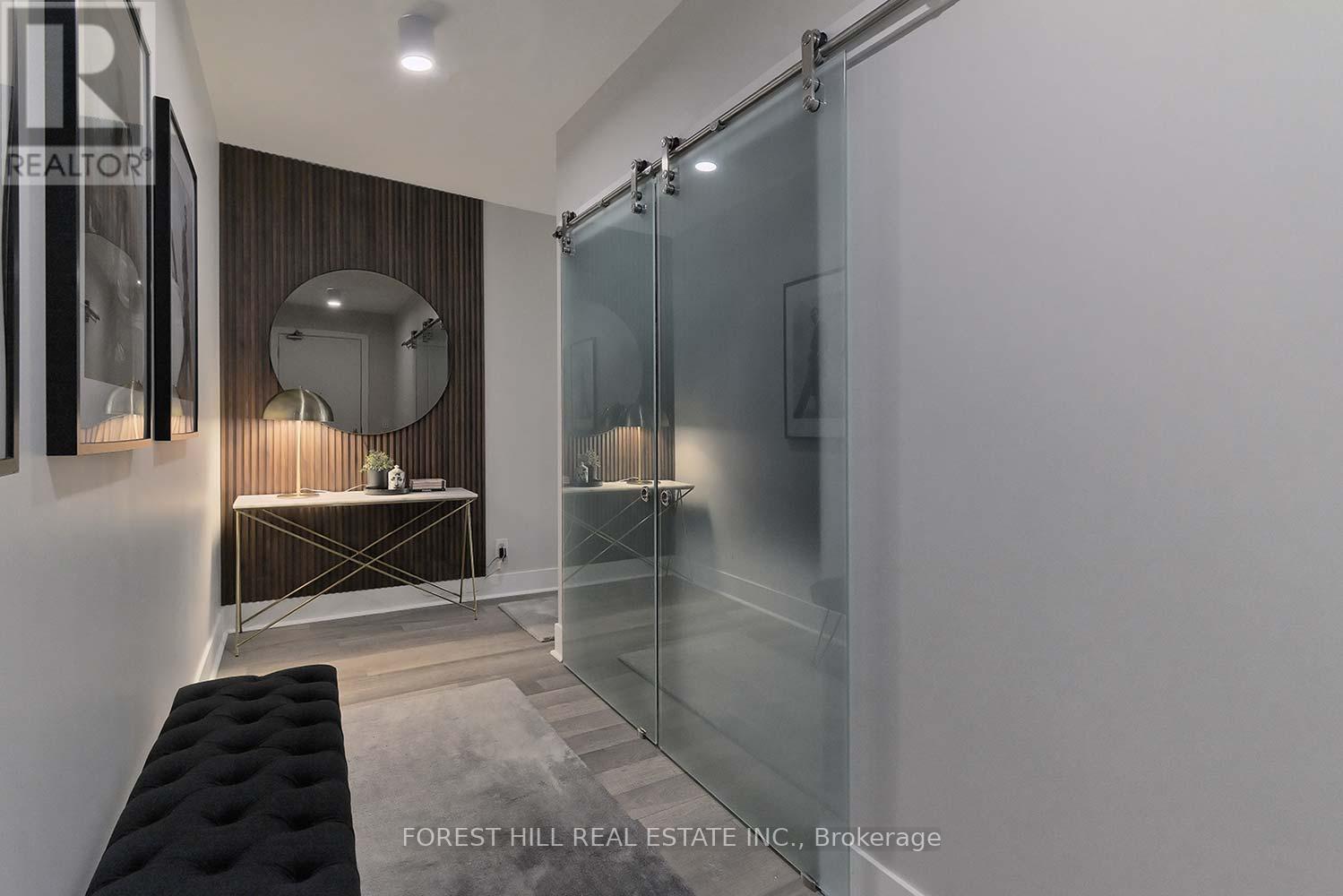 2407 - 32 Davenport Road, Toronto, Ontario  M5R 0B5 - Photo 9 - C12996164