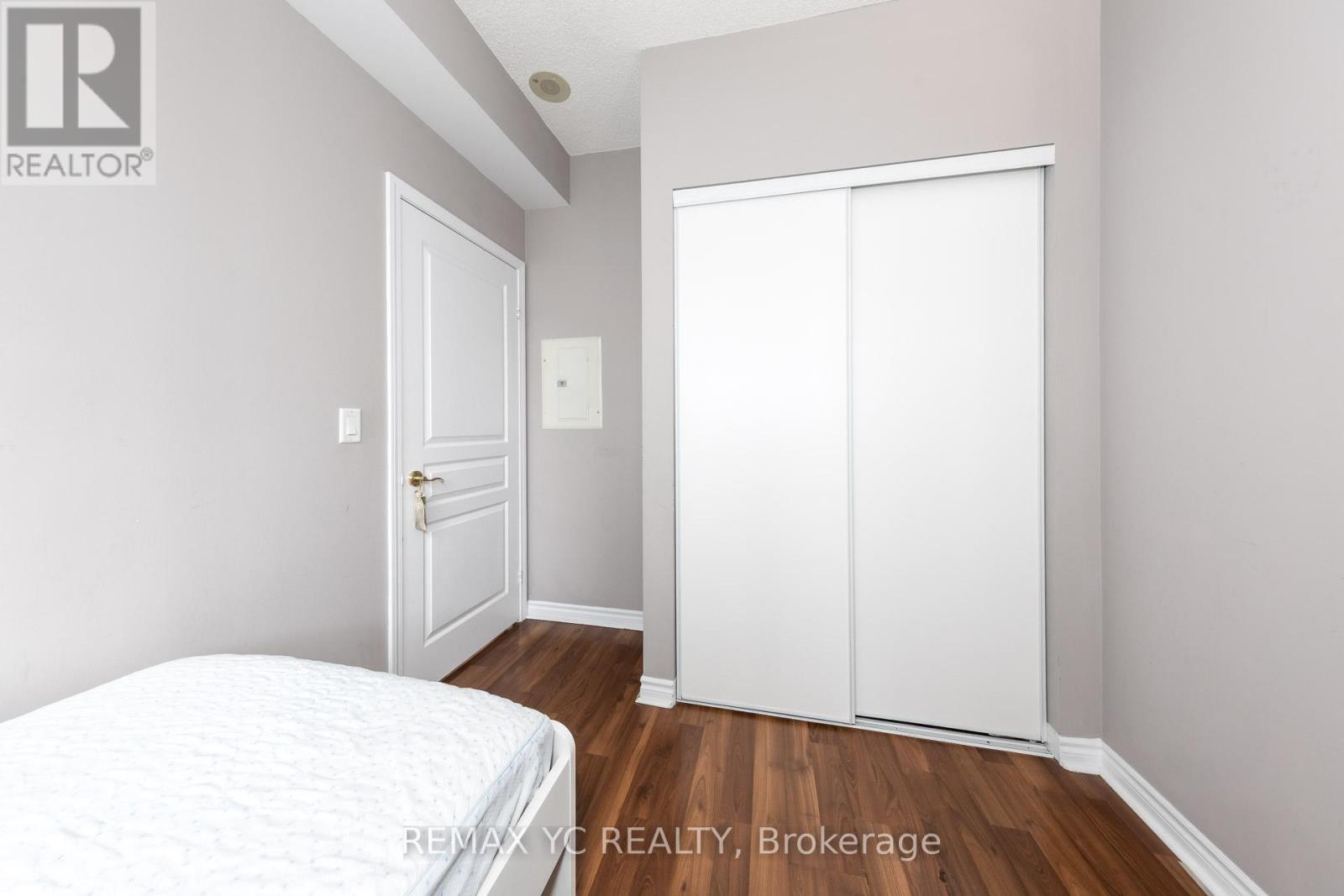 802 - 28 Byng Avenue, Toronto, Ontario  M2N 7H4 - Photo 16 - C12996204