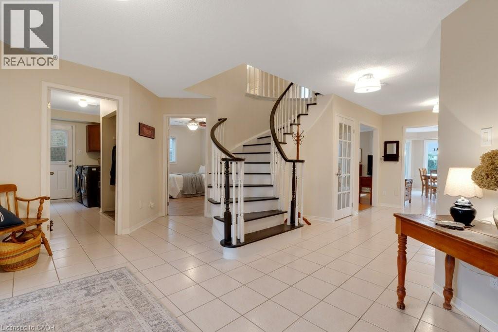 32 Kingfisher Crescent, Cambridge, Ontario  N1T 1P9 - Photo 3 - 40808785