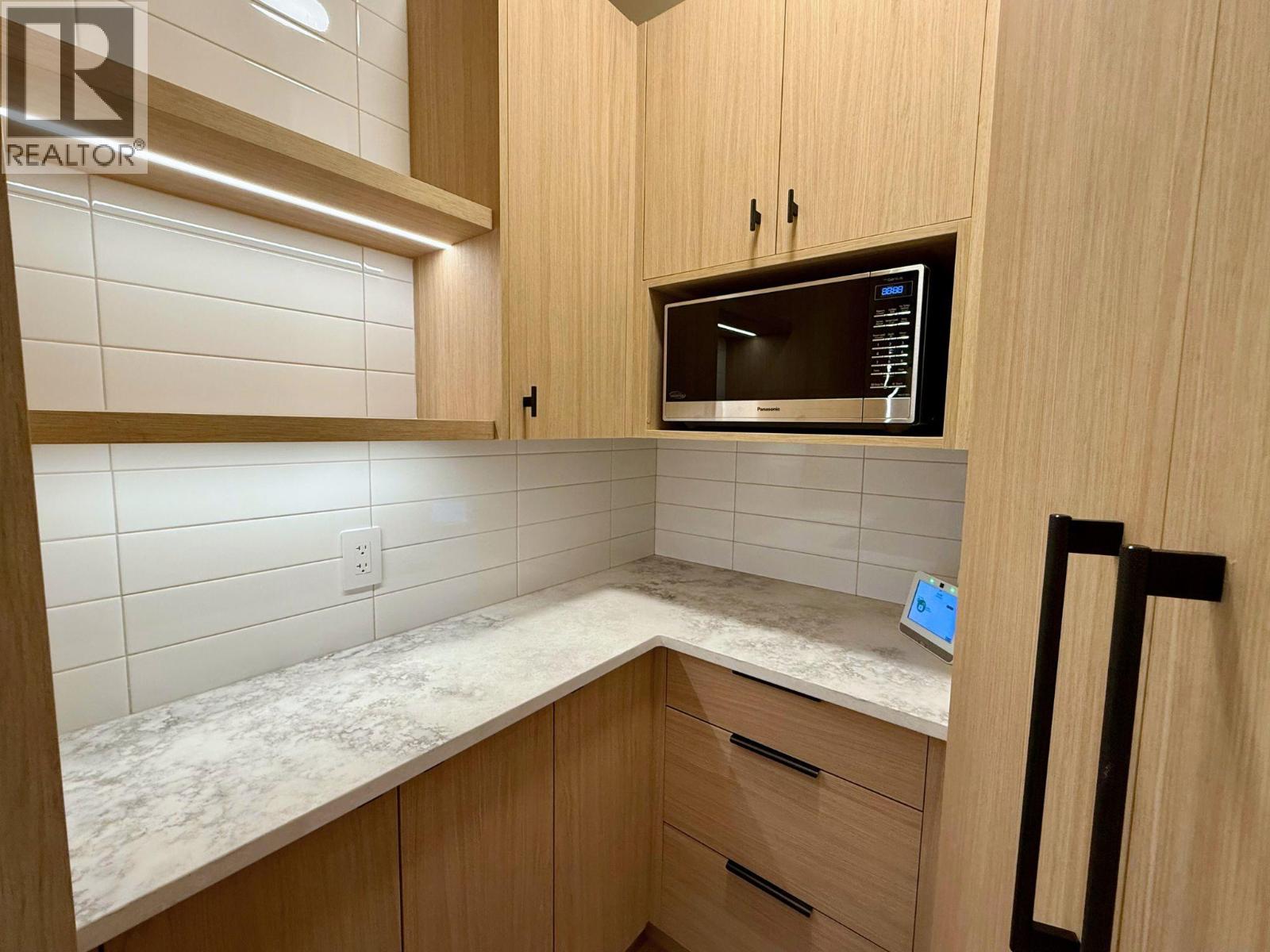 781 Martin Avenue Unit# 4, Kelowna, British Columbia  V1Y 6V4 - Photo 10 - 10367614