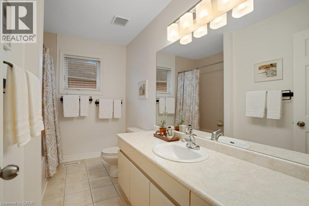 32 Kingfisher Crescent, Cambridge, Ontario  N1T 1P9 - Photo 23 - 40808785