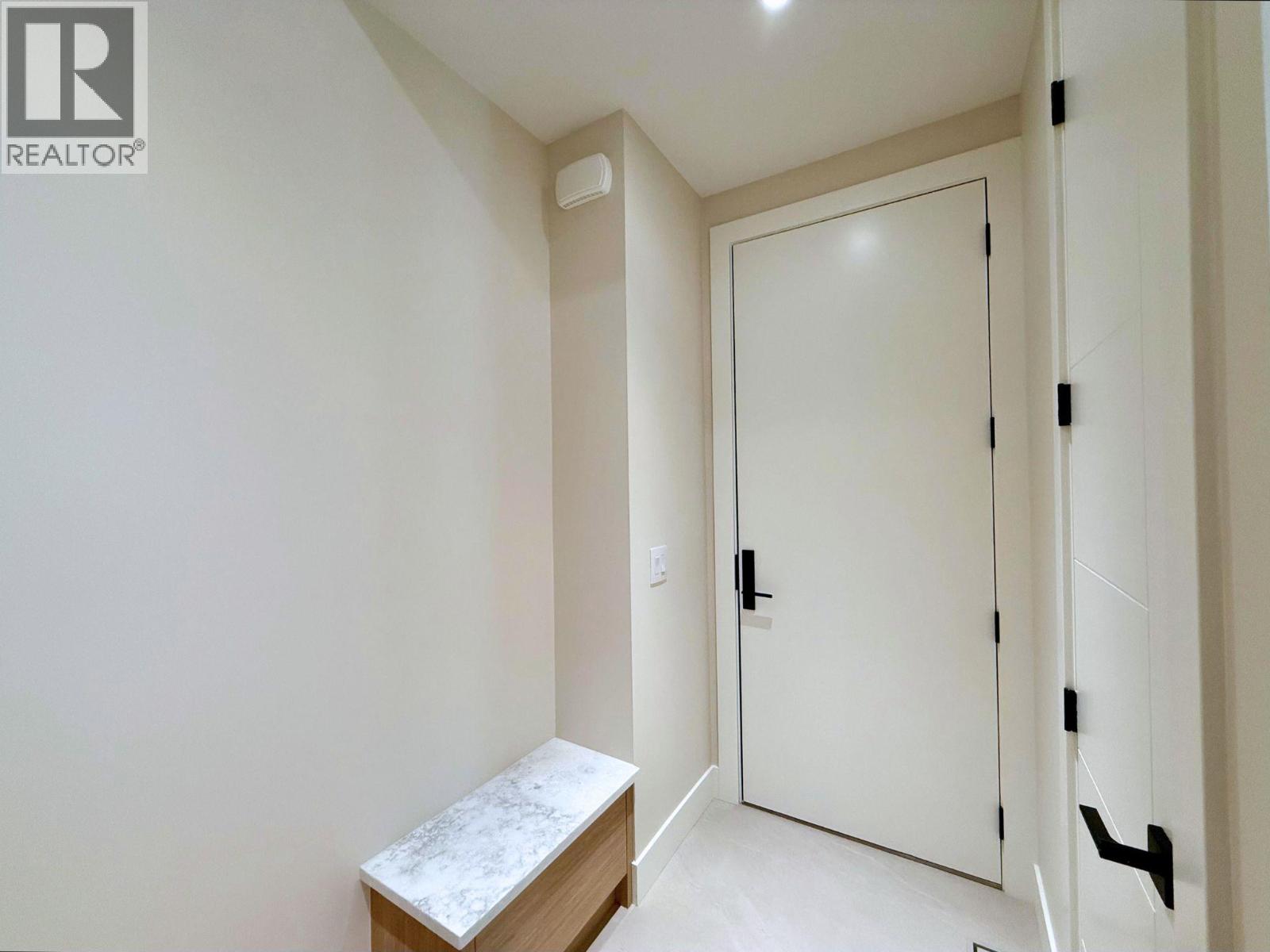 781 Martin Avenue Unit# 4, Kelowna, British Columbia  V1Y 6V4 - Photo 15 - 10367614