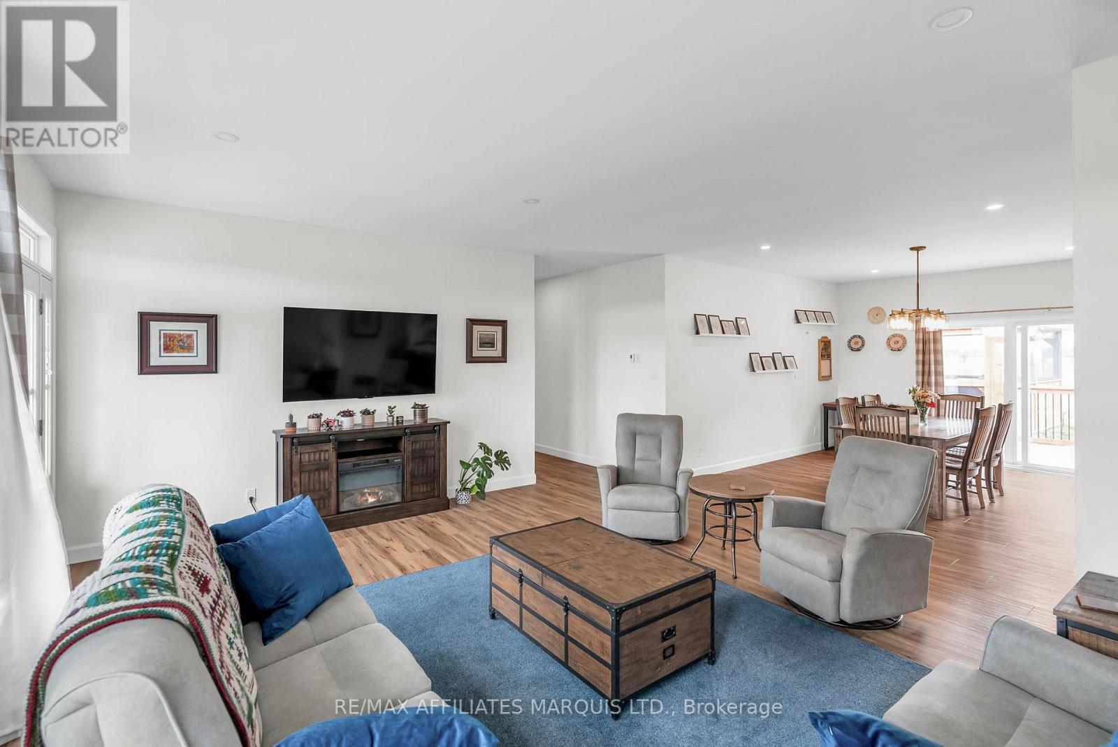 21038 Mccormick Road, North Glengarry, Ontario  K0C 1A0 - Photo 4 - X12752390