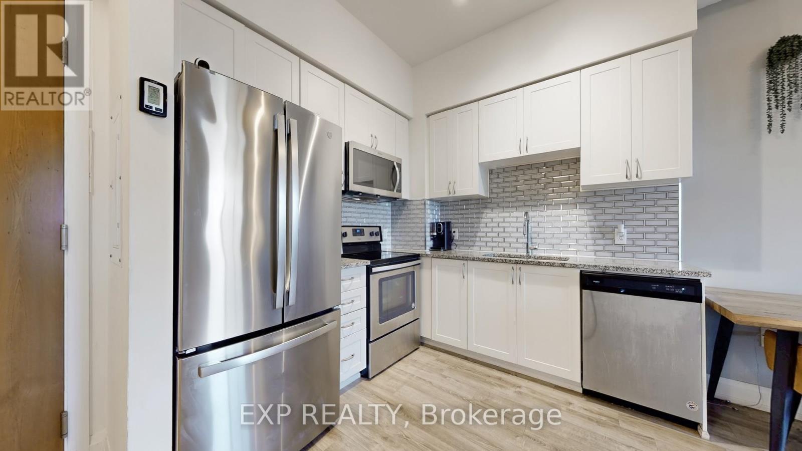 206 - 2800 Keele Street, Toronto, Ontario  M3M 0B8 - Photo 7 - W12879066