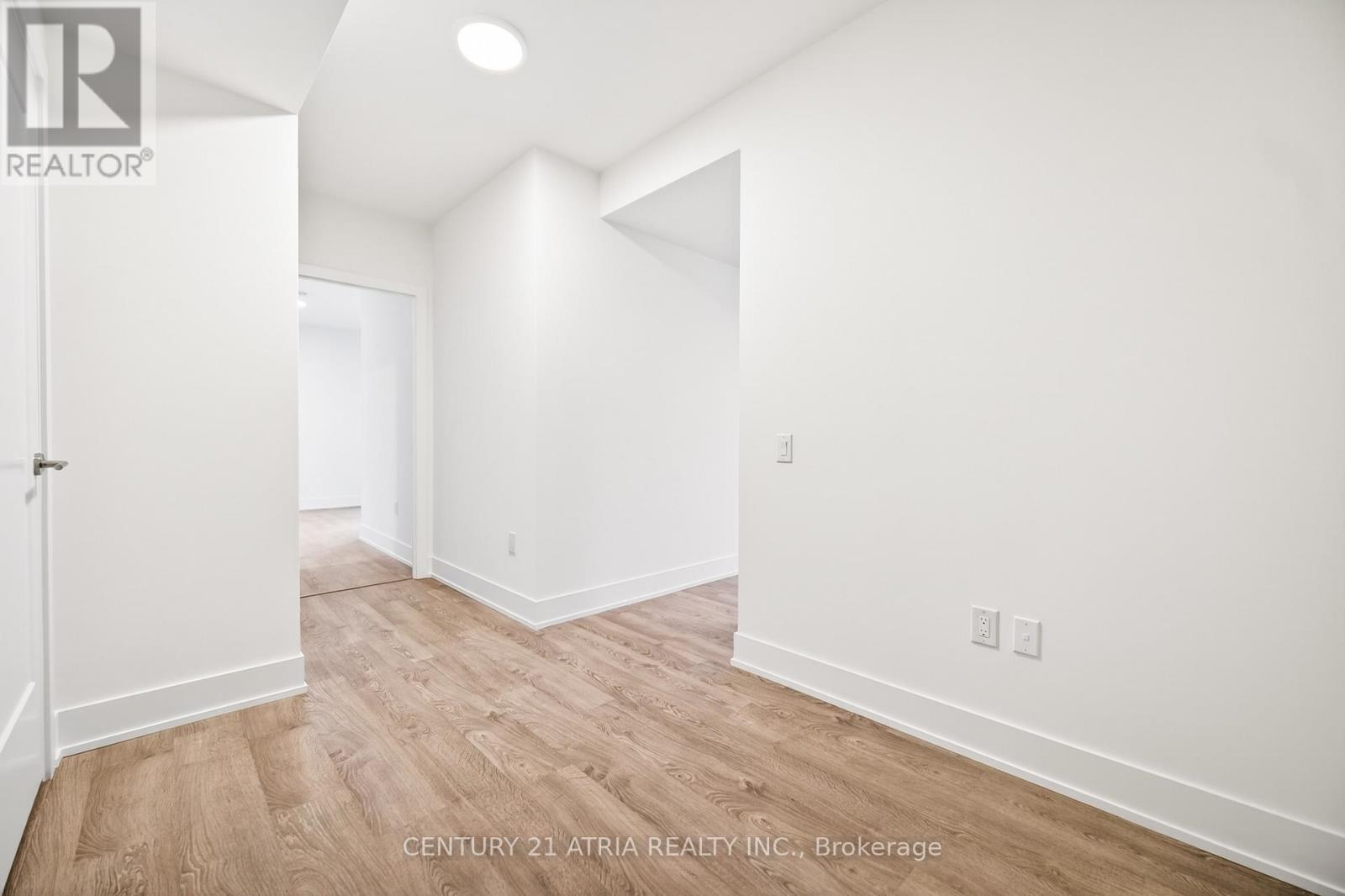 532 - 858 Dupont Street, Toronto, Ontario M6G 0C1 - Photo 19 - W12990562