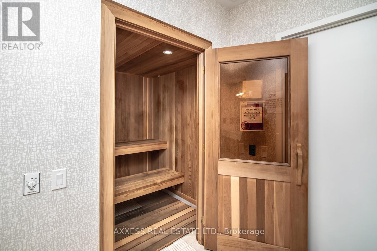 619 - 10 Gibbs Road, Toronto, Ontario  M9B 0E2 - Photo 10 - W12994186