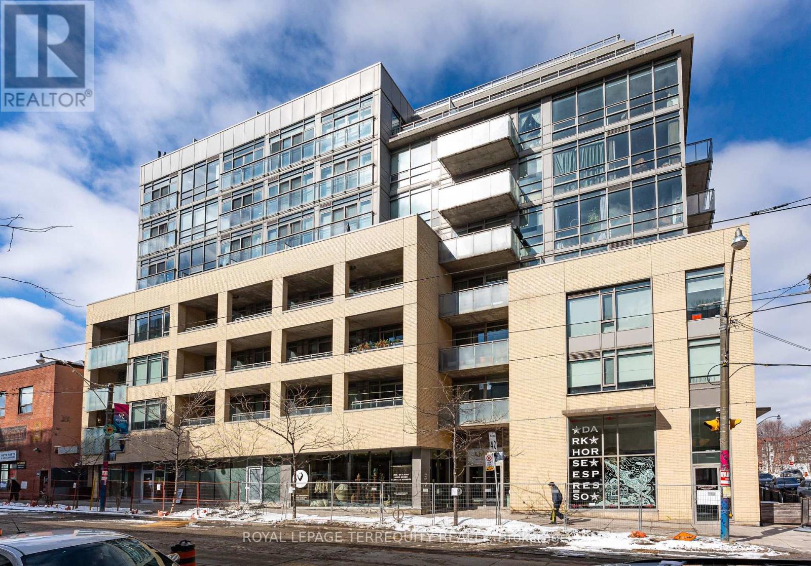 PRICED TO SELL!!! Experience modern urban living at Sync Lofts, ideally situated in the heart of Toronto's vibrant Queen East neighbourhood. This stunning SOUTH-FACING 1-bedroom, 1-bathroom loft is filled with natural light and showcases an open-concept layout with soaring ceilings, oversized windows, and contemporary finishes throughout, creating a bright and airy living space all day long. The thoughtfully designed kitchen features sleek cabinetry, quality appliances, and ample counter space - perfect for everyday living and entertaining. The spacious bedroom offers comfort and privacy, while the modern bathroom is finished with stylish fixtures and clean, timeless design. Enjoy the convenience of boutique loft living just steps from trendy cafes, restaurants, parks, and transit, all while being minutes from downtown. Perfect for first-time buyers, professionals, or investors seeking a stylish home in one of the city's most sought-after communities. Amenities including a gym, party room, visitor parking, and a huge rooftop patio with BBQs and amazing views. (id:48254)