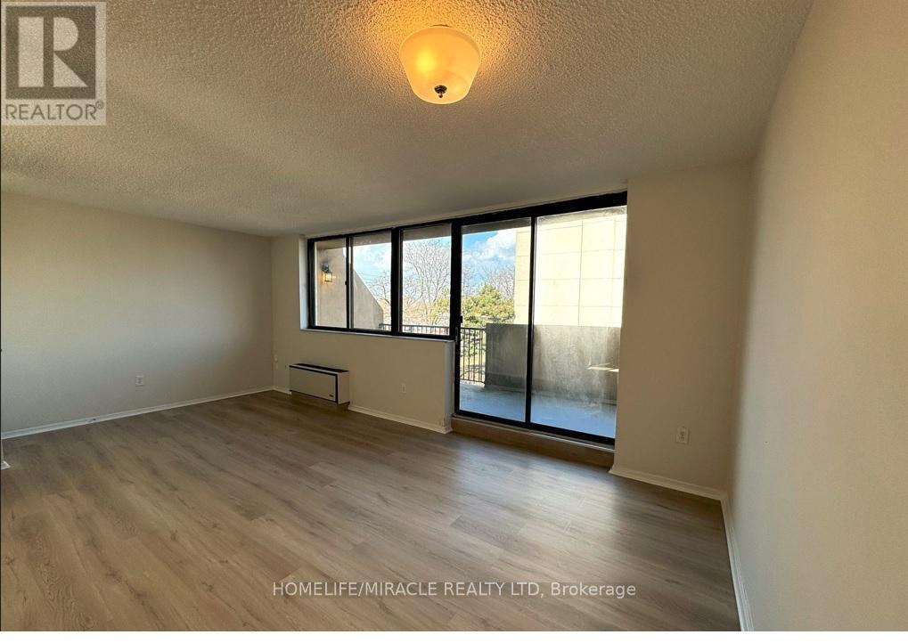 303 - 665 Kennedy Road, Toronto, Ontario  M1K 5E2 - Photo 8 - E12995966