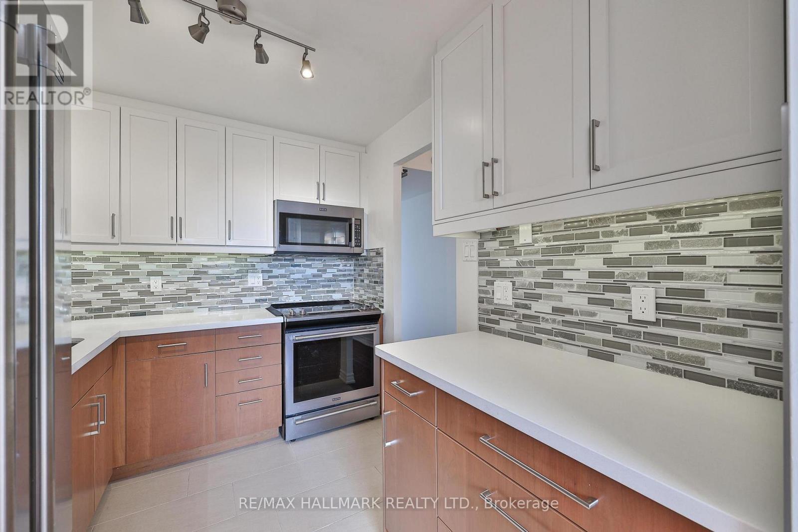 602 - 66 Falby Court, Ajax, Ontario  L1S 3L2 - Photo 14 - E12996020