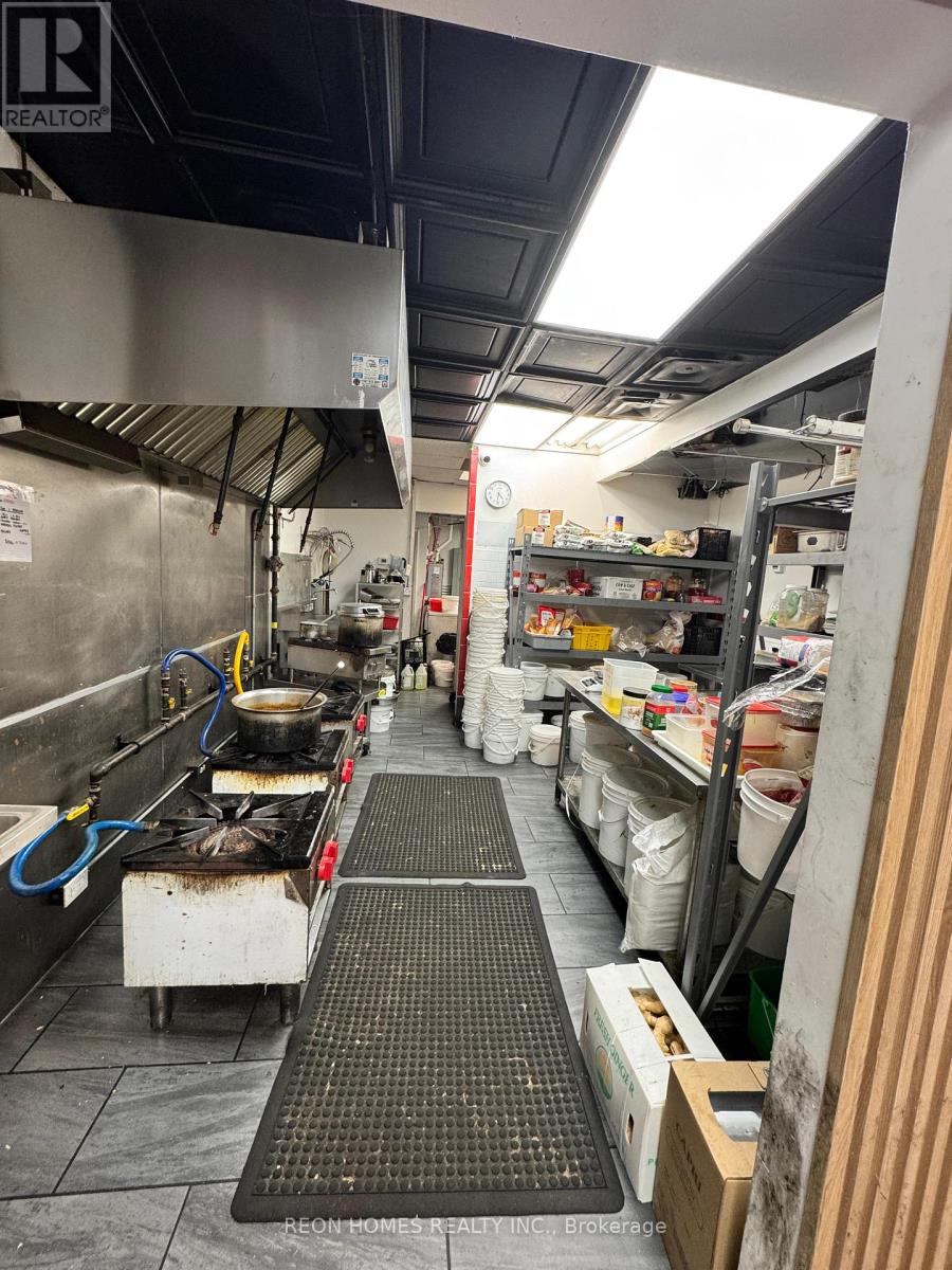 11 - 1240 Simcoe Street N, Oshawa, Ontario  L1G 4X3 - Photo 6 - E12996048