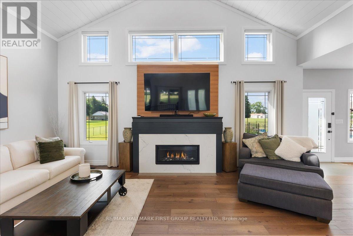 89 Hurd Street, Oshawa, Ontario  L1H 0M3 - Photo 7 - E12996220