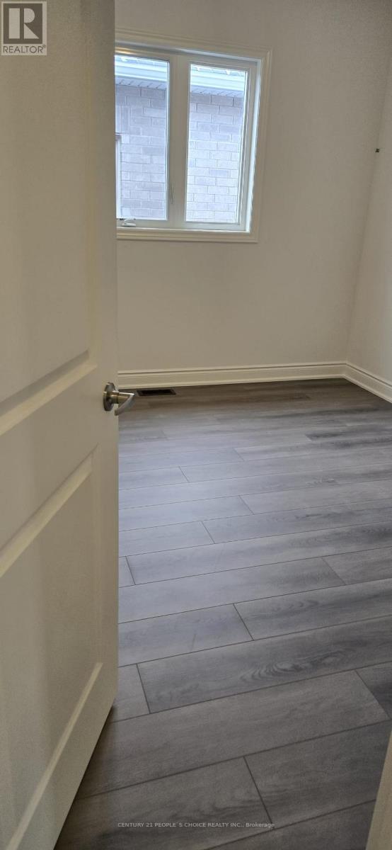 2232 Crystal Drive, Oshawa, Ontario  L1H 0H4 - Photo 5 - E12996238