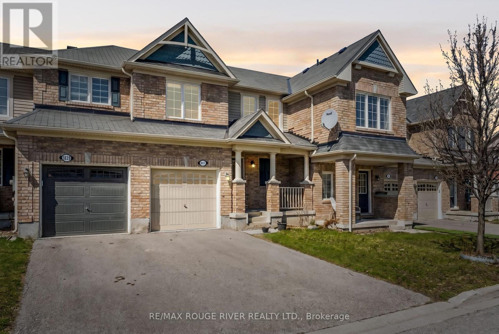 1837 LIATRIS DRIVE, Pickering, Ontario