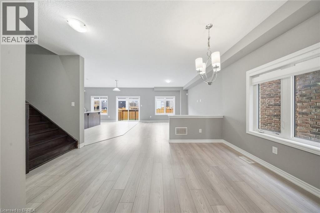 10 Kneale Street, Brantford, Ontario  N3S 0J2 - Photo 8 - 40820086