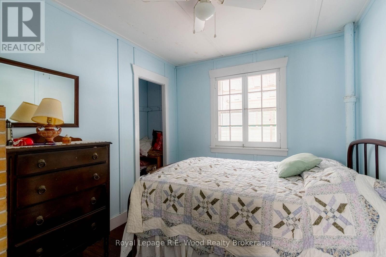 For Sale: 4 JENNY WREN LANE, Norfolk (Turkey Point), ON | 4 Bed, 3 Bath House for $295,000. See 26 photos!