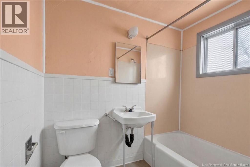 2 Copp Street, Sackville, New Brunswick  E4L 3T7 - Photo 20 - NB137177