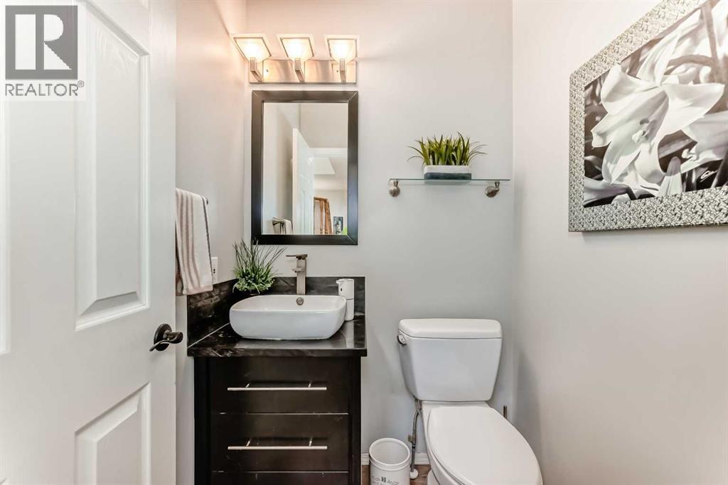 42 Somerset Circle SW, Calgary, Alberta  T2Y 3P7 - Photo 20 - A2298369