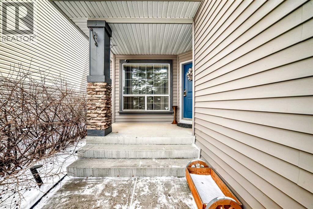 42 Somerset Circle SW, Calgary, Alberta  T2Y 3P7 - Photo 30 - A2298369