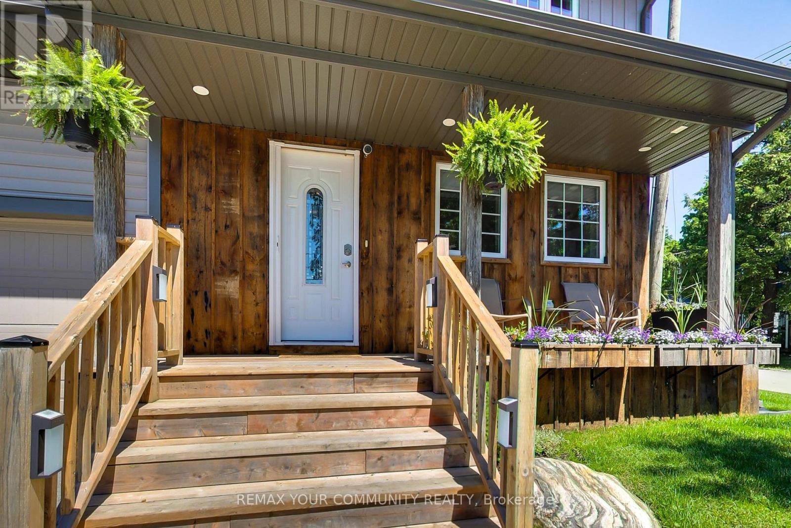 826 Adams Road, Innisfil, Ontario  L9S 4E1 - Photo 2 - N12996016