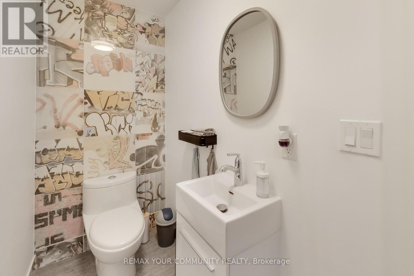 826 Adams Road, Innisfil, Ontario  L9S 4E1 - Photo 8 - N12996016