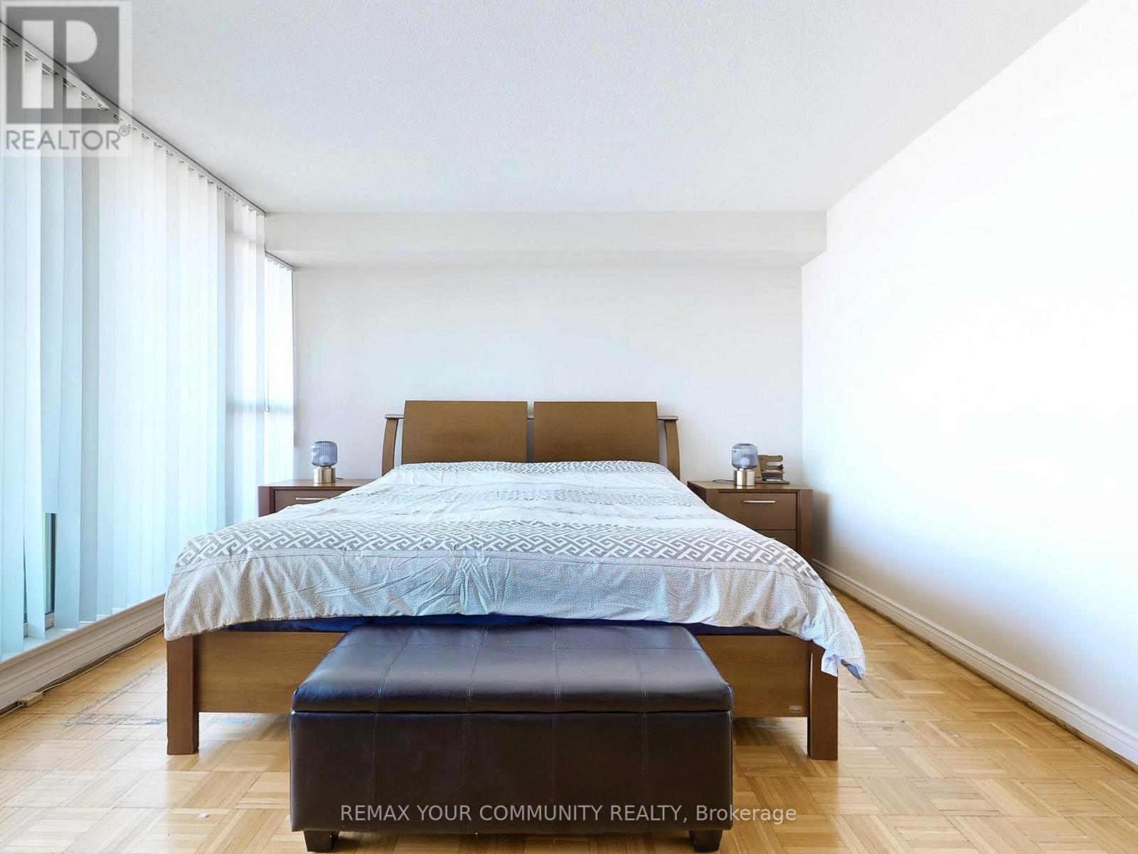 514 - 7 Townsgate Drive, Vaughan, Ontario  L4J 7Z9 - Photo 19 - N12996044