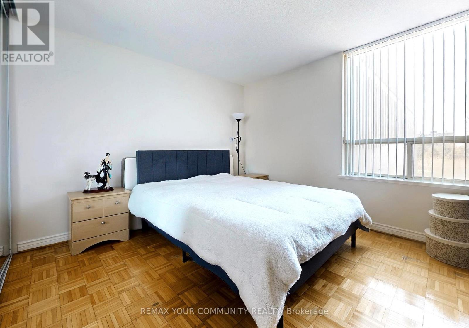 514 - 7 Townsgate Drive, Vaughan, Ontario  L4J 7Z9 - Photo 20 - N12996044