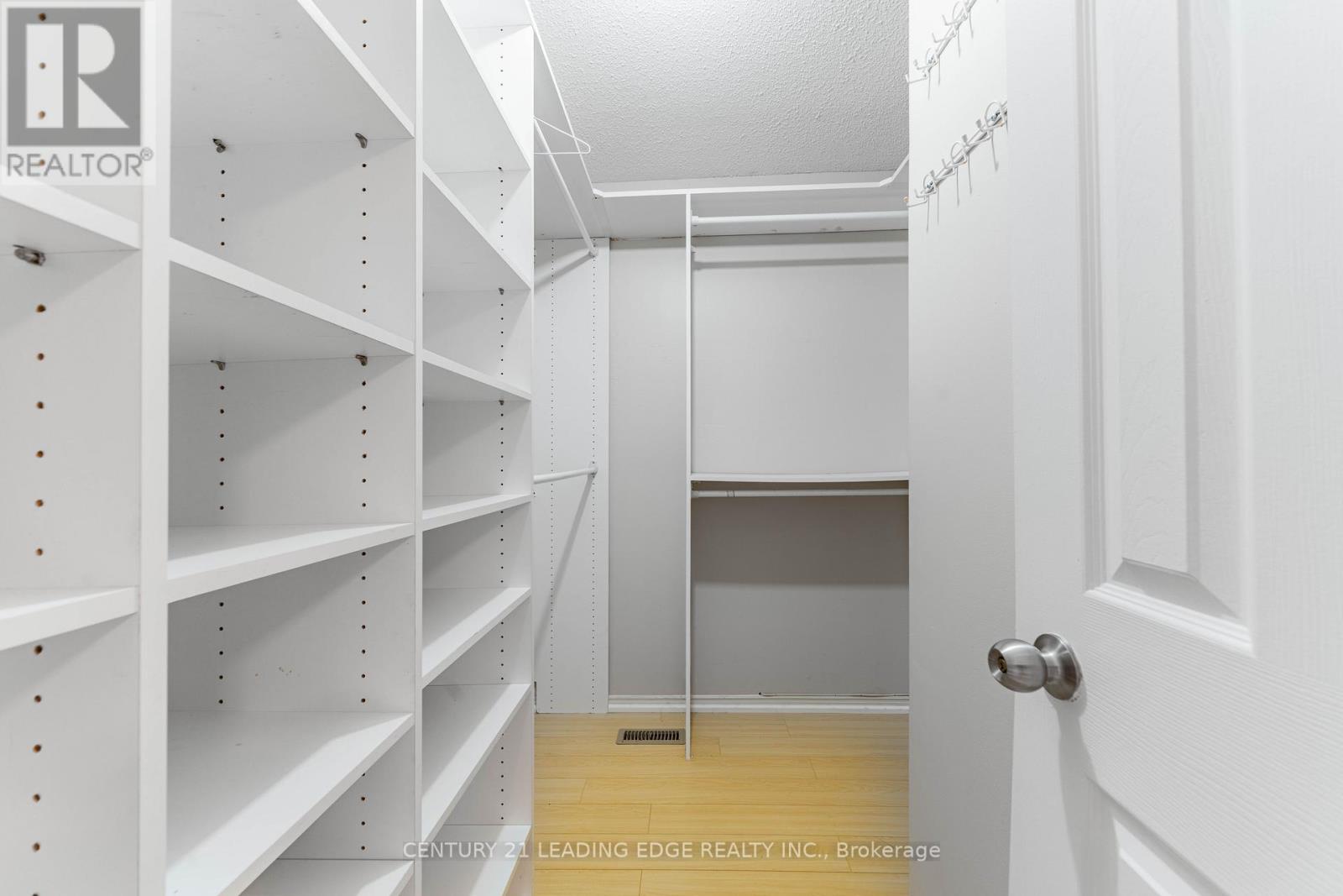 19 Connery Crescent, Markham, Ontario L3S 4E5 - Photo 24 - N12996188