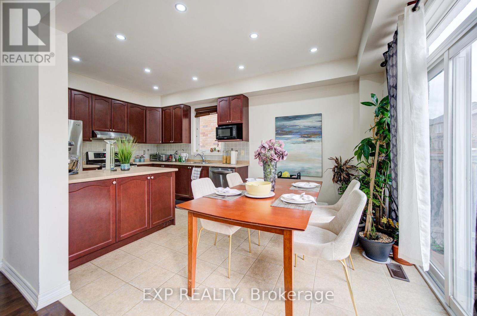 20 Everett Street, Markham, Ontario  L6E 2A4 - Photo 15 - N12996194