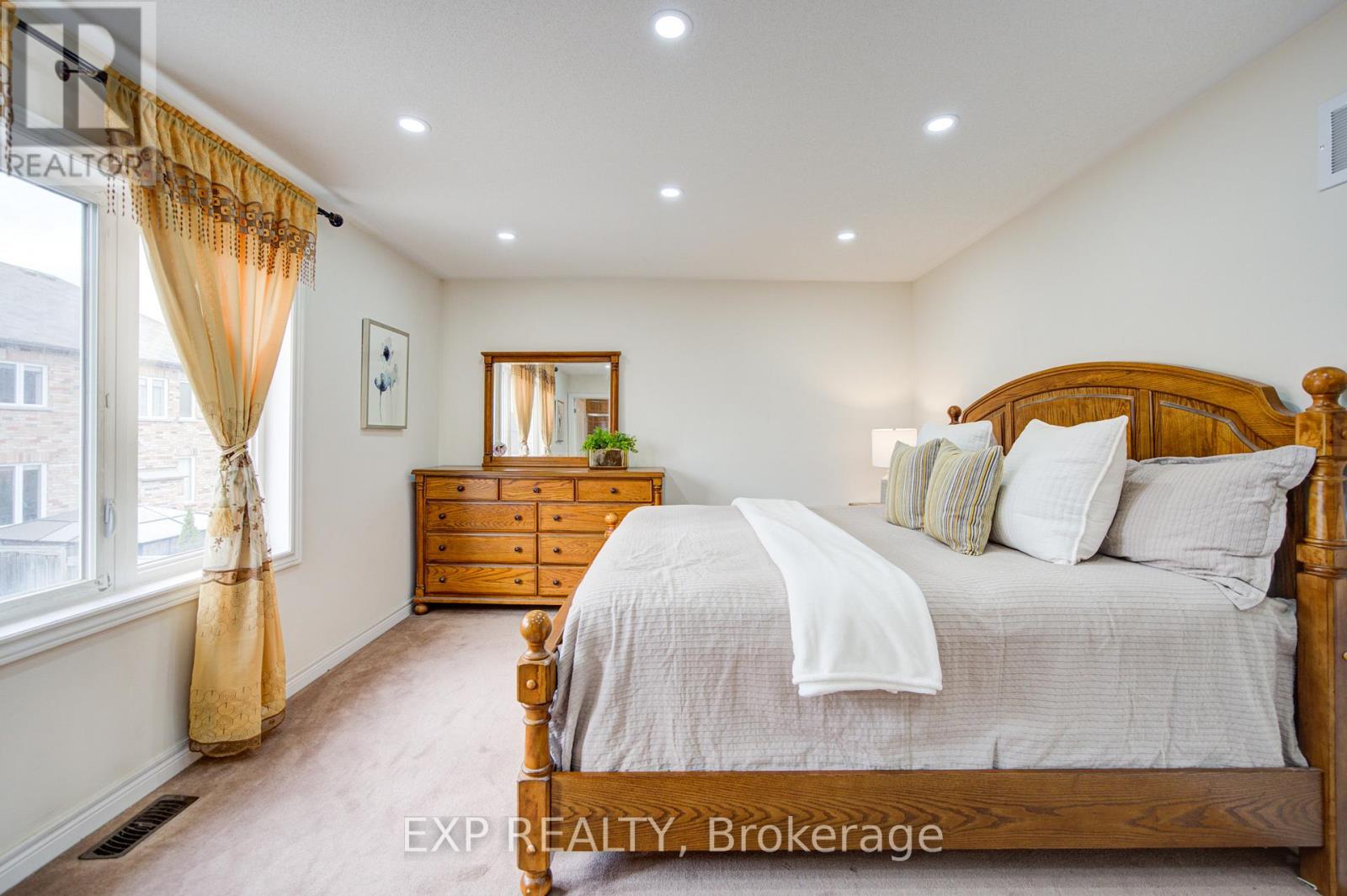 20 Everett Street, Markham, Ontario  L6E 2A4 - Photo 20 - N12996194