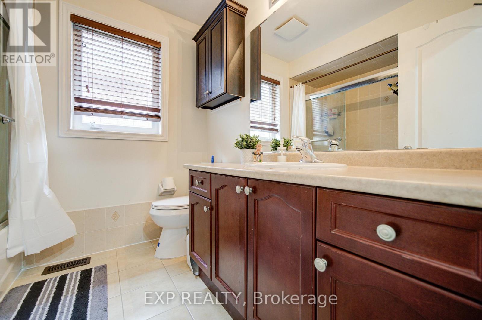 20 Everett Street, Markham, Ontario  L6E 2A4 - Photo 29 - N12996194