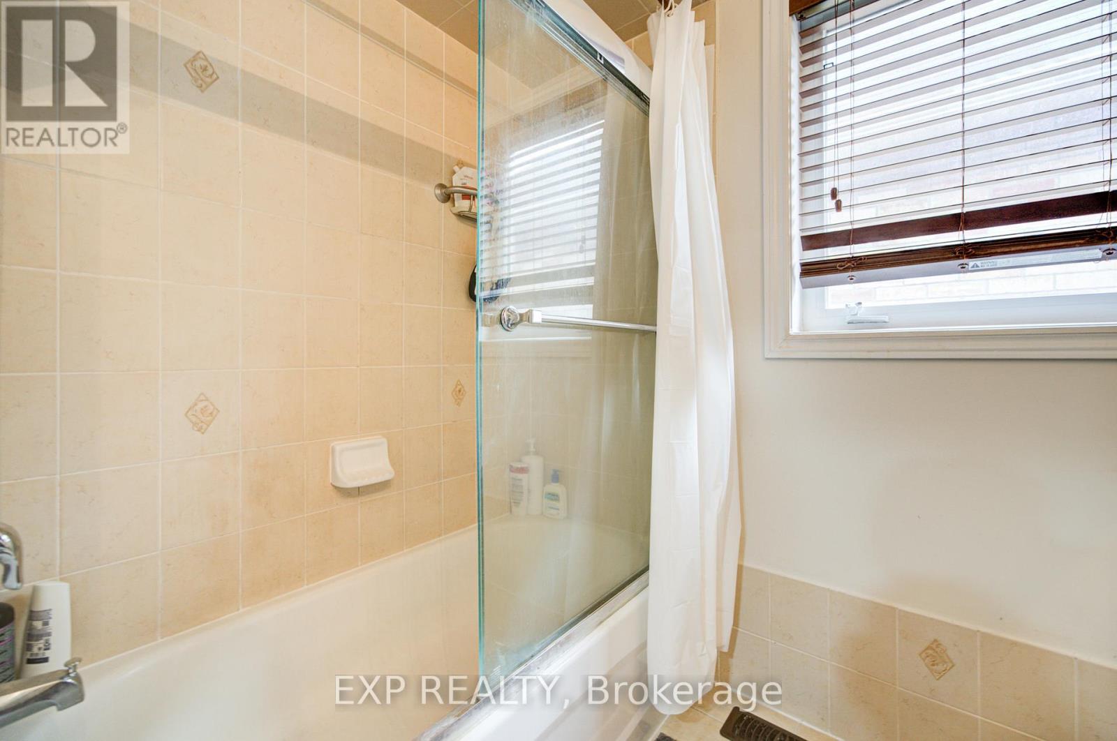 20 Everett Street, Markham, Ontario  L6E 2A4 - Photo 30 - N12996194