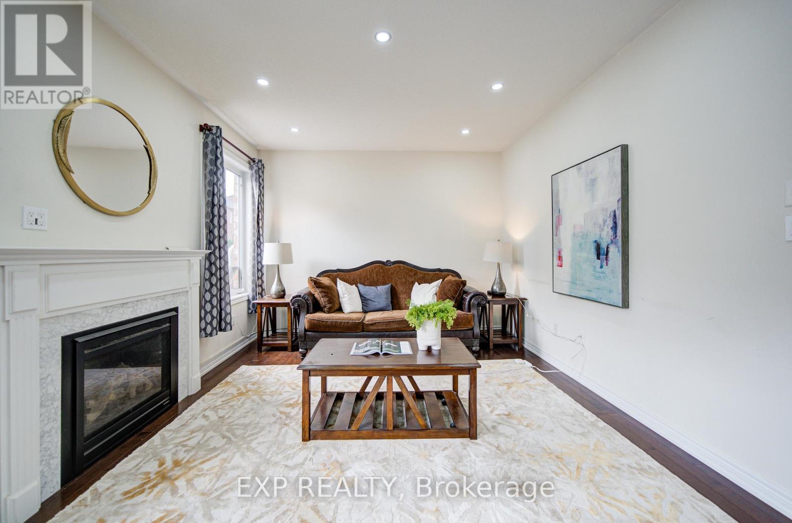 20 Everett Street, Markham, Ontario  L6E 2A4 - Photo 8 - N12996194