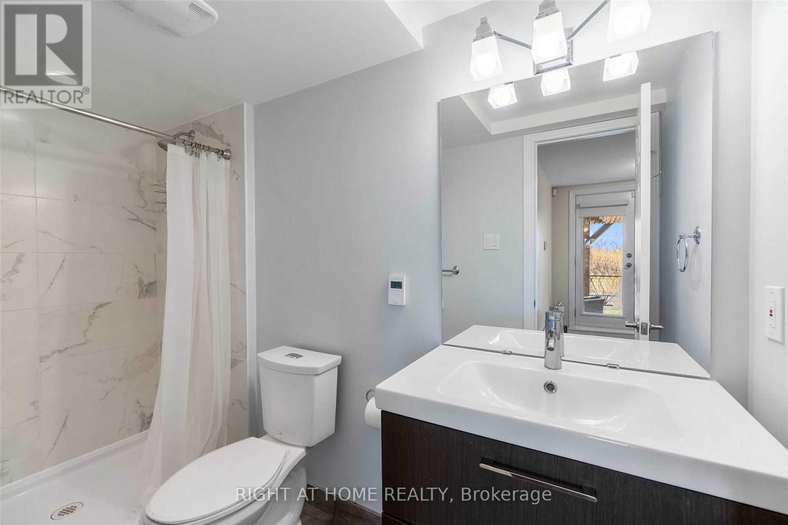 (Basement) - 176 Foxtail Ridge, Newmarket, Ontario  L3X 1Z2 - Photo 8 - N12996224