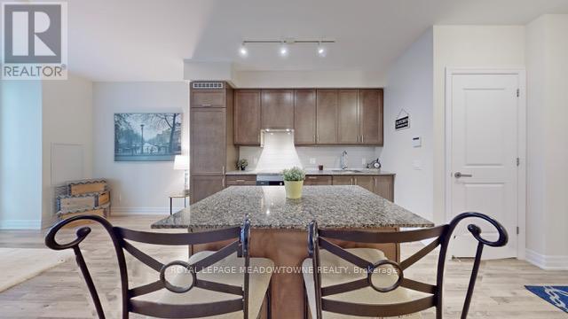 208 - 9085 Jane Street, Vaughan, Ontario  L4K 0L8 - Photo 11 - N12996234