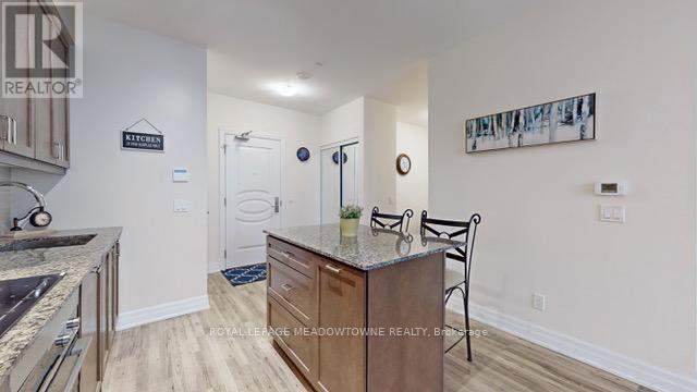 208 - 9085 Jane Street, Vaughan, Ontario  L4K 0L8 - Photo 13 - N12996234