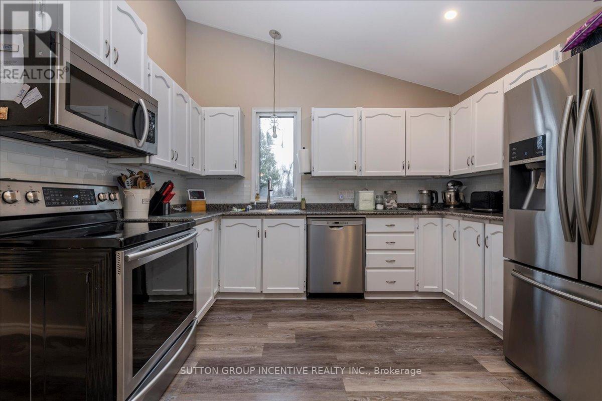 8993 5th Line, Essa, Ontario  L3W 0C7 - Photo 13 - N12996286