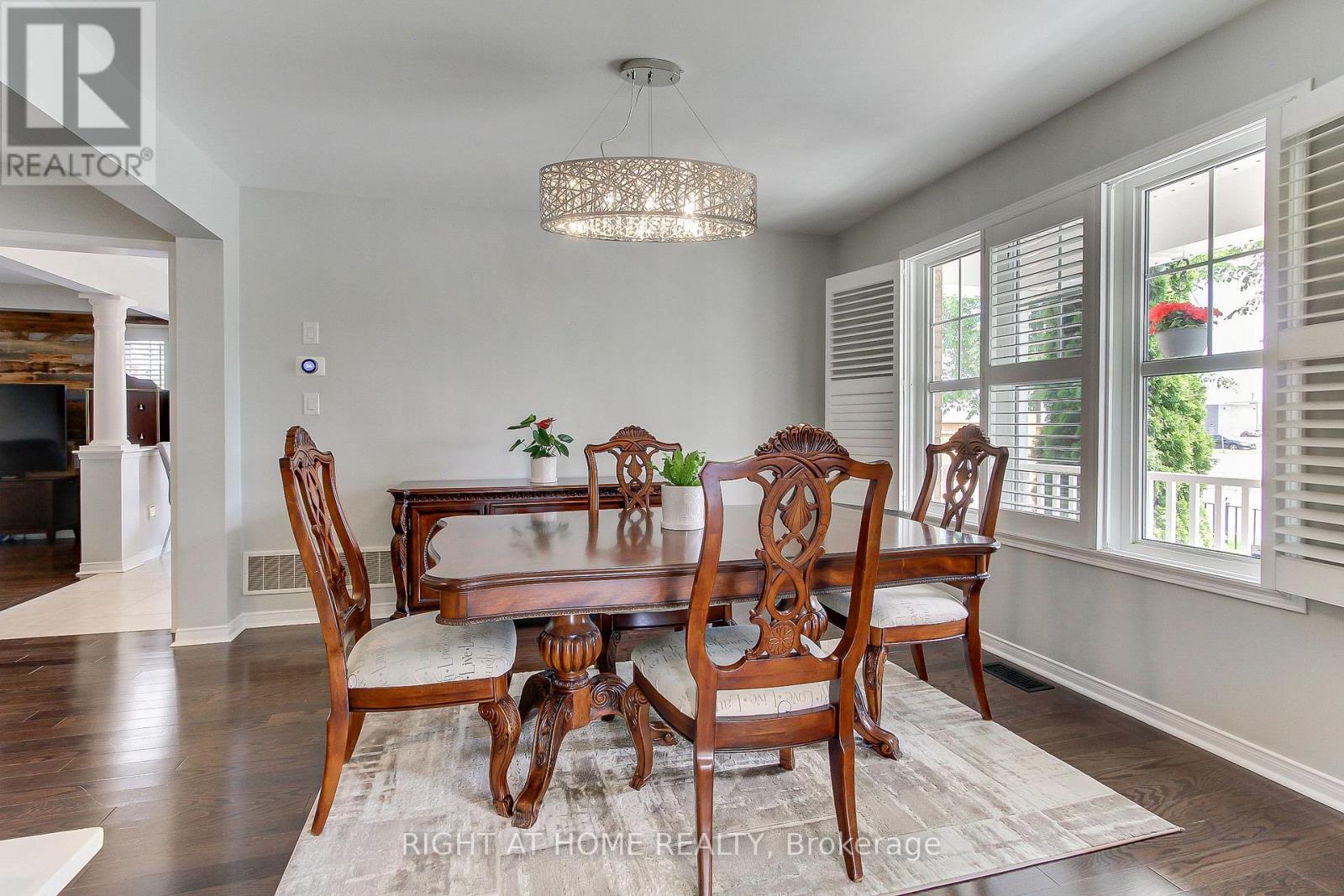 468 Langford Boulevard, Bradford West Gwillimbury (Bradford), Ontario  L3Z 0K8 - Photo 13 - N12996314