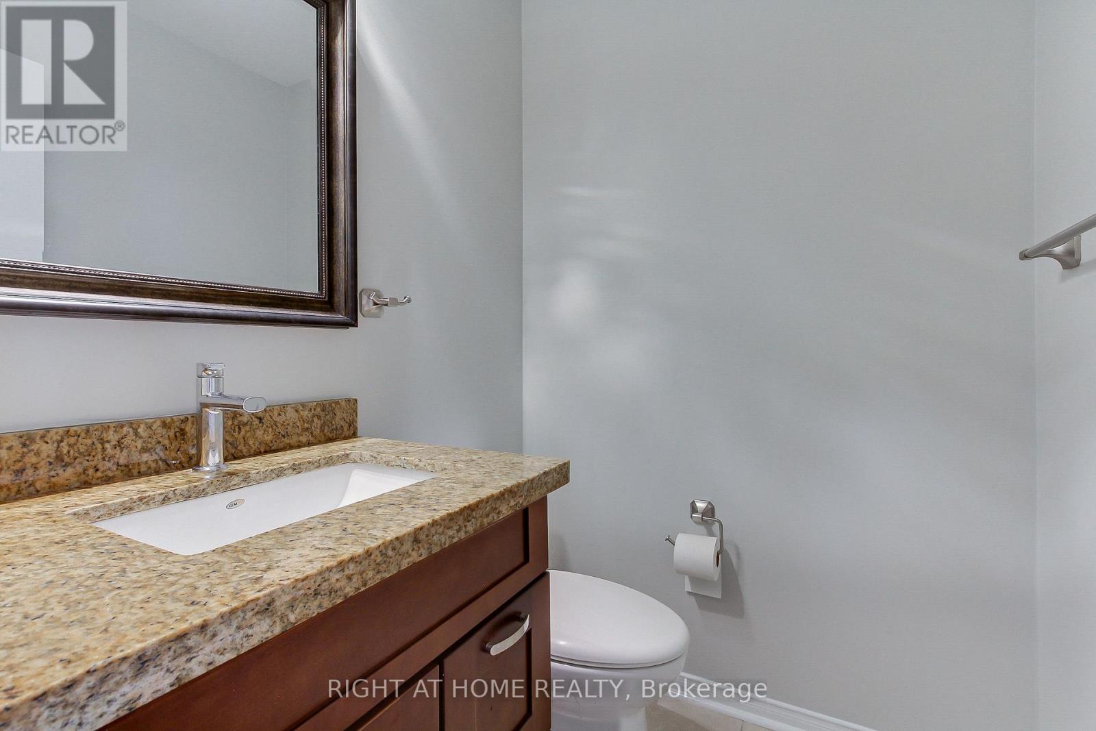 468 Langford Boulevard, Bradford West Gwillimbury (Bradford), Ontario  L3Z 0K8 - Photo 23 - N12996314