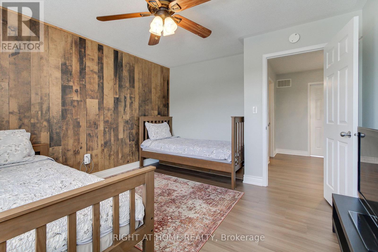 468 Langford Boulevard, Bradford West Gwillimbury (Bradford), Ontario  L3Z 0K8 - Photo 34 - N12996314