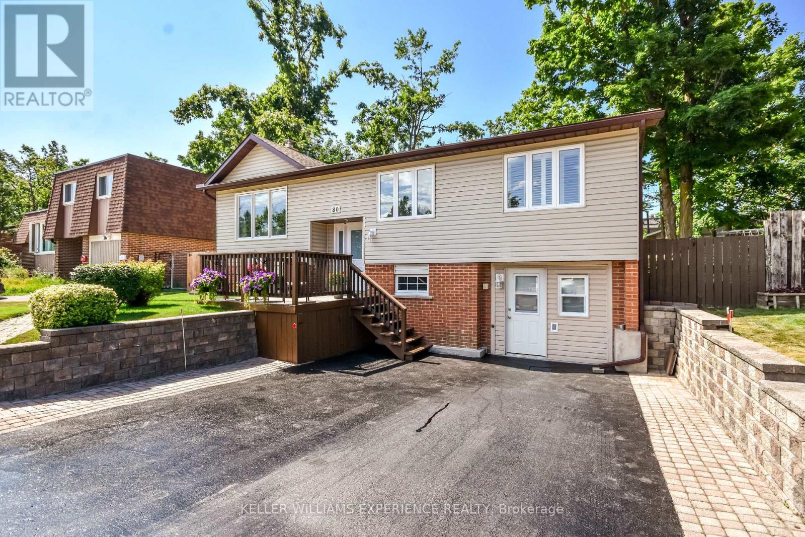 80 Cundles Road E, Barrie (Cundles East), Ontario  L4M 2Z7 - Photo 2 - S12996174