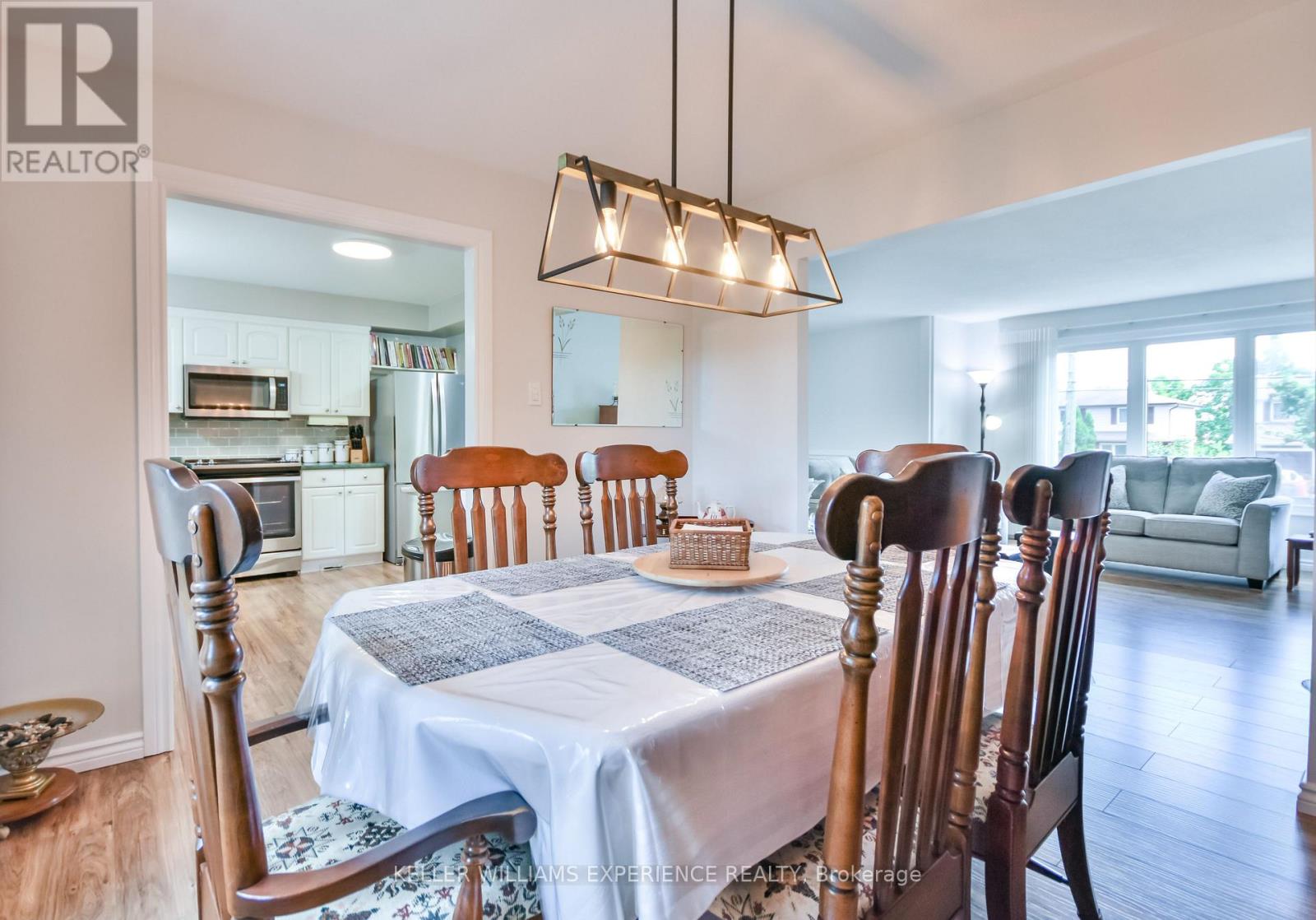 80 Cundles Road E, Barrie (Cundles East), Ontario  L4M 2Z7 - Photo 9 - S12996174