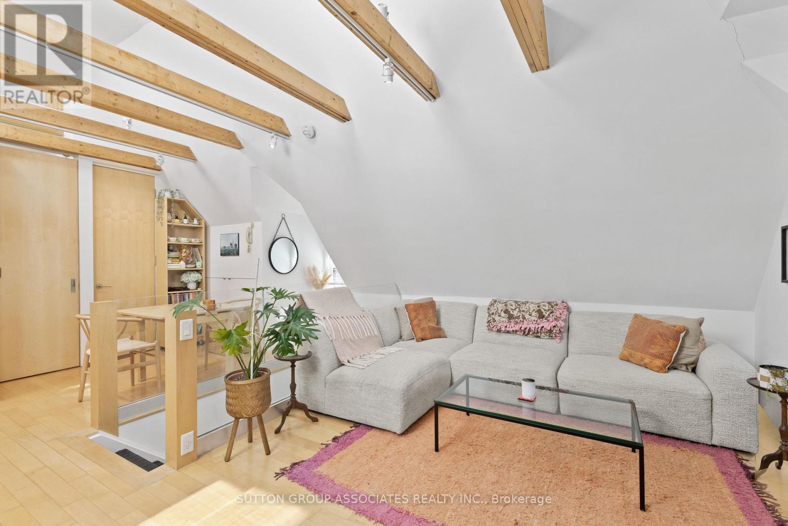 3 - 477 BRUNSWICK AVENUE, Toronto, Ontario