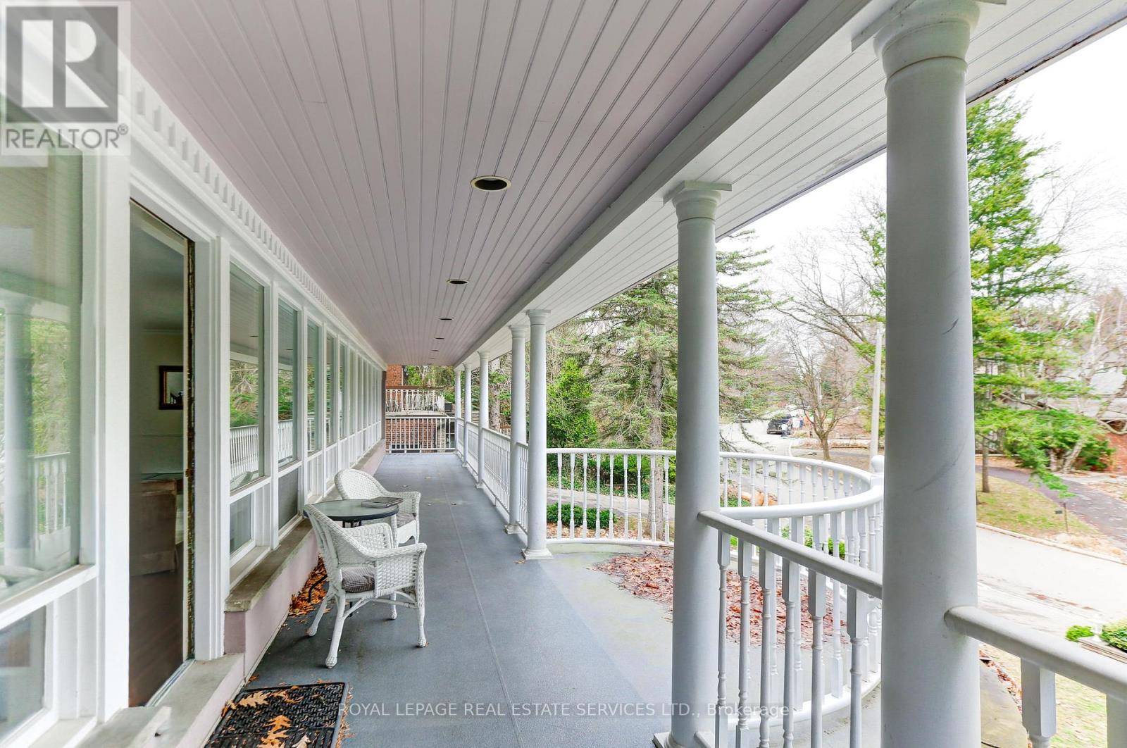 32 Edenbrook Hill, Toronto, Ontario  M9A 3Z6 - Photo 9 - W12984032