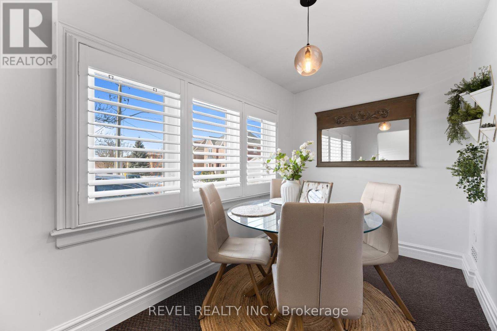 A - 296 Queen Street S, Mississauga, Ontario  L5M 1M2 - Photo 9 - W12995414