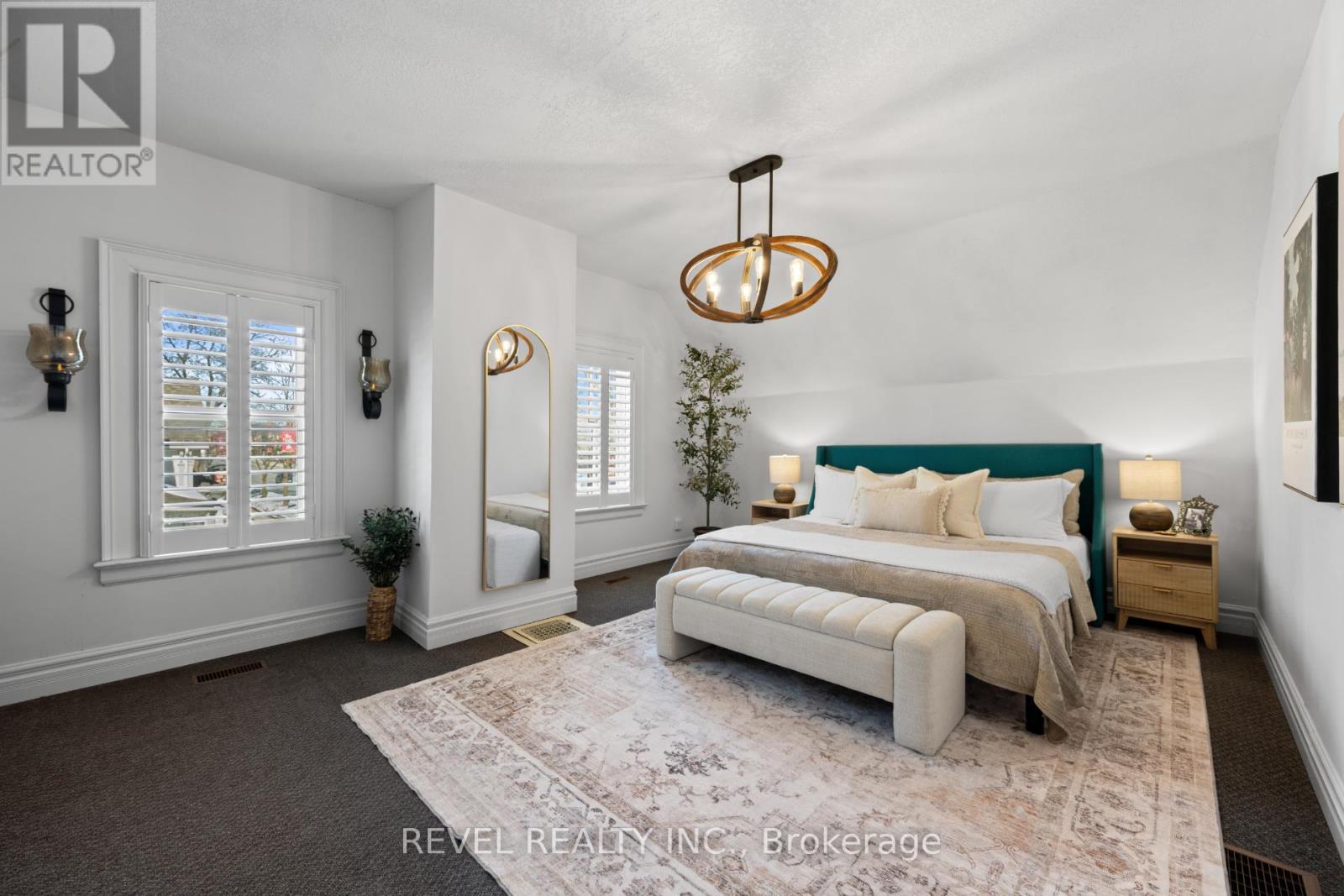 A - 296 Queen Street S, Mississauga, Ontario  L5M 1M2 - Photo 12 - W12995414