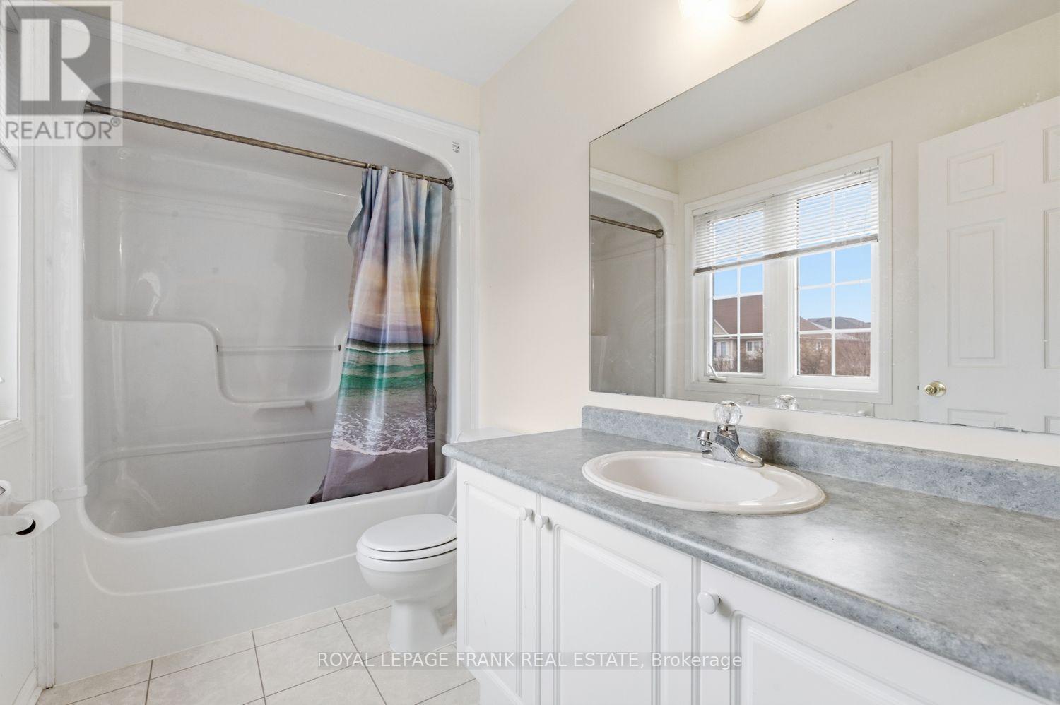 31 Gabrielle Crescent, Whitby, Ontario  L1R 3M6 - Photo 11 - E12982190