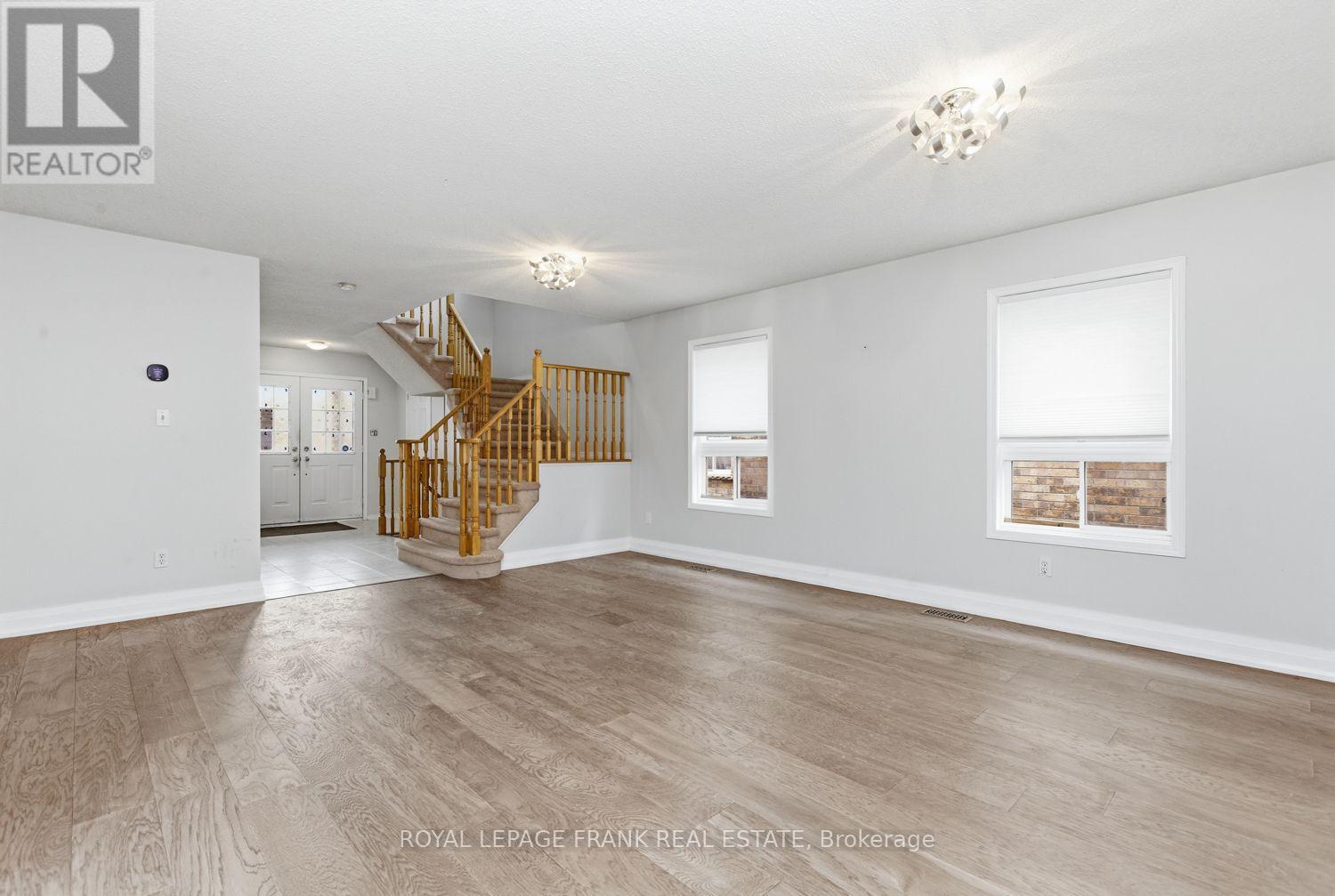 31 Gabrielle Crescent, Whitby, Ontario  L1R 3M6 - Photo 13 - E12982190