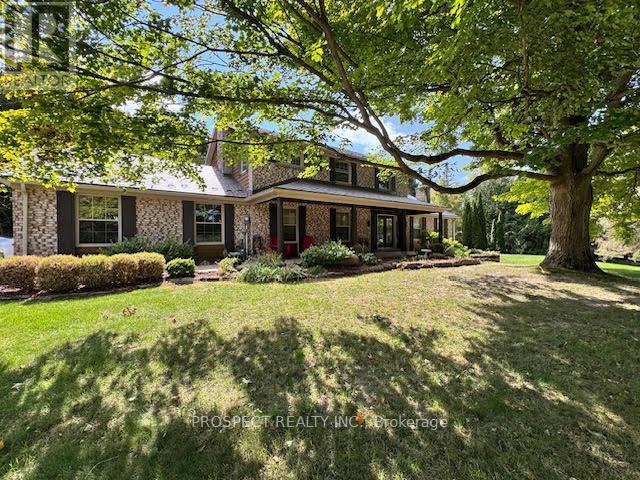 33 Gibson Lake Drive, Caledon, Ontario  L7E 4B3 - Photo 1 - W12995970