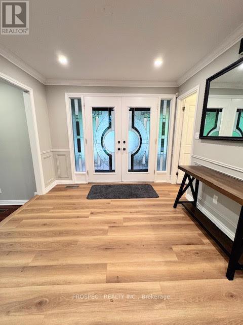 33 Gibson Lake Drive, Caledon, Ontario  L7E 4B3 - Photo 4 - W12995970